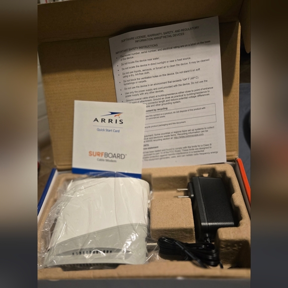 ARRIS (S33) - Cable Modem - Fast DOCSIS 3.1 Multi-Gigabit Cable Modem *New - Picture 6 of 6